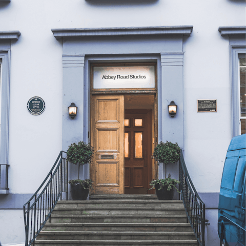 Take some photos of the famous Abbey Road Studios nearby