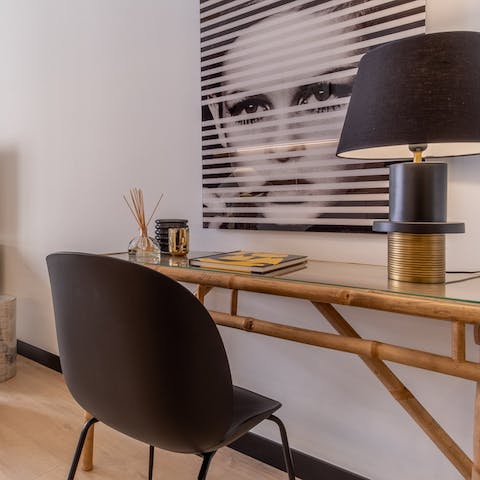 Catch up on work or write a blog of your time in Madrid at the bamboo desk