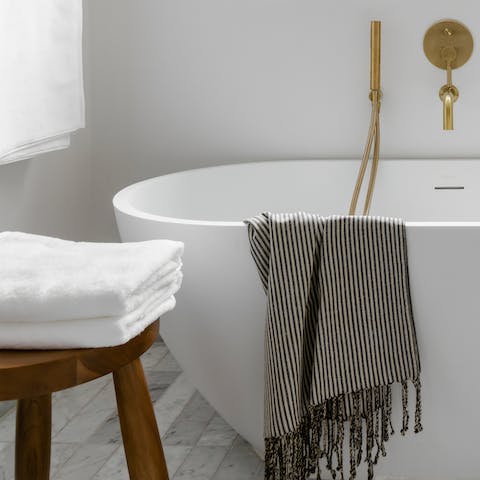 Savour the simple pleasure of a long soak in the bath