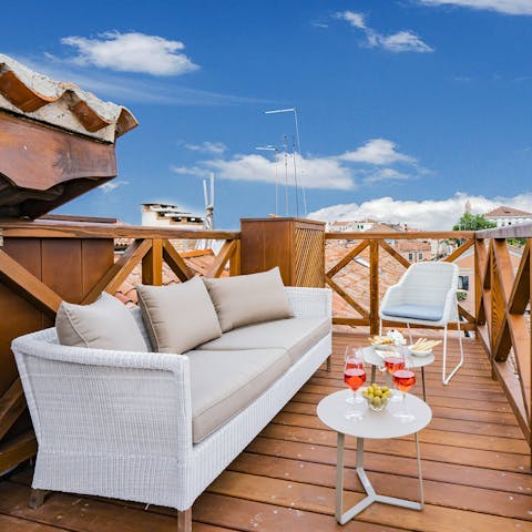 Enjoy a cocktail in the evenings on your private balcony 