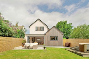 Bude Beauty image 1