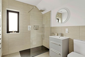 Bude Beauty image 8