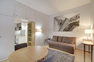 La Maison des Fleurs image 6