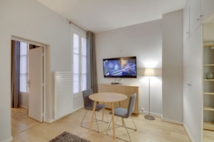 La Maison des Fleurs image 3