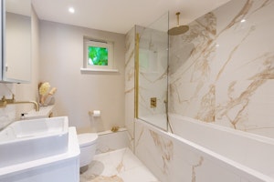 Gold & Marble image 4