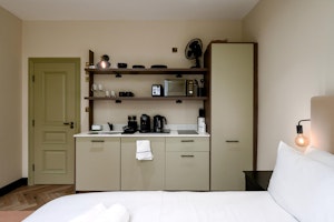 Noble Locale image 5