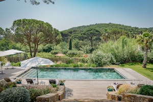 Paradise In Provence image 3
