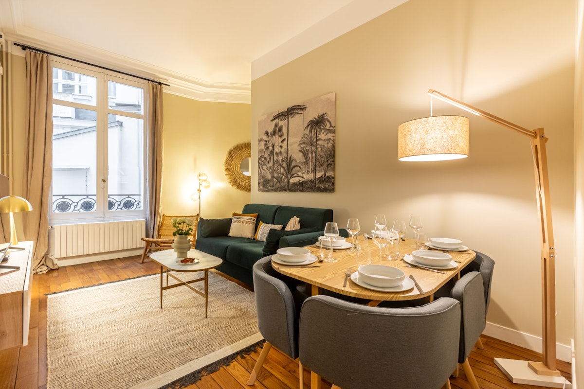 Triomphe Retreat, Ile-de-France