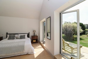 Birch & Honey image 3