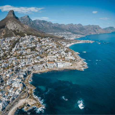 Discover beautiful Cape Town, including nearby Sea Point