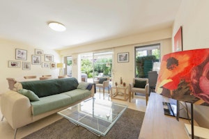 Harbour & Pearl image 11