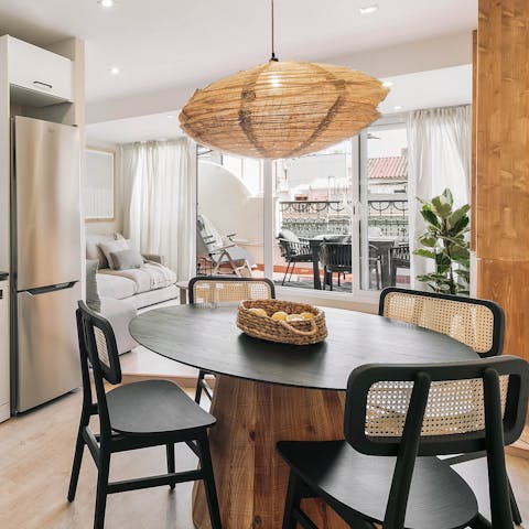 Cook some tapas and dine in the open-plan living area