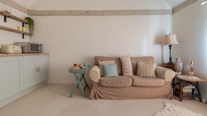 Postcard from Thaxted image 7