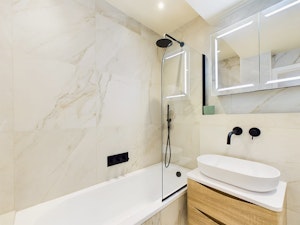 Regent's Delight image 6