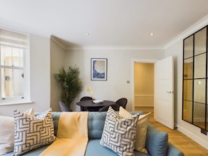 Regent's Delight image 4