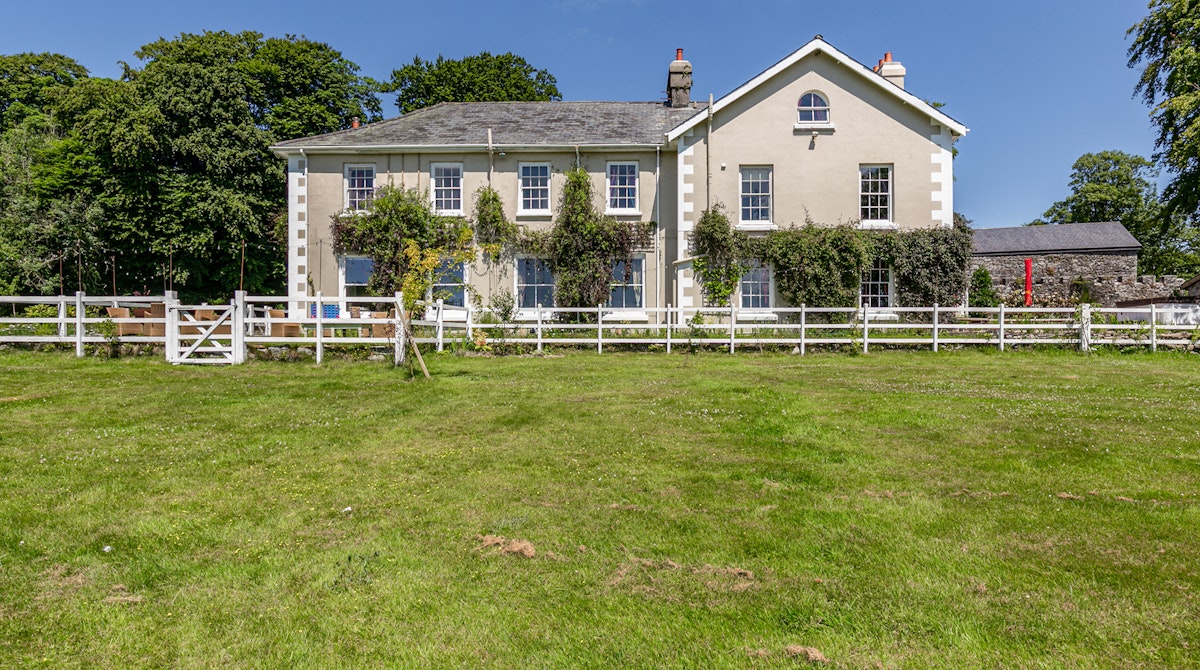 A Prince's Promise, South West England