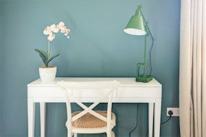Regency Glow image 4