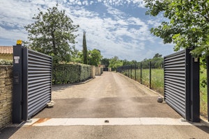 The Marche image 11