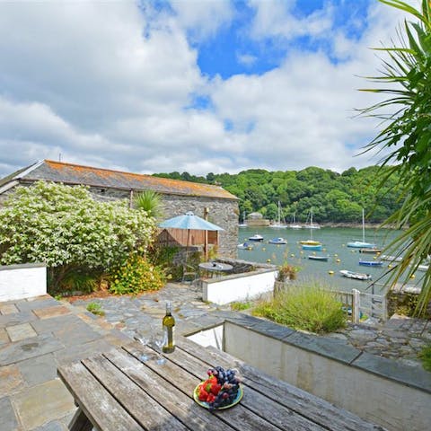 Picnic with views of the harbour and National Trust woodlands