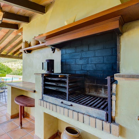 Recreate your favourite Mallorcan dishes on the built-in barbecue