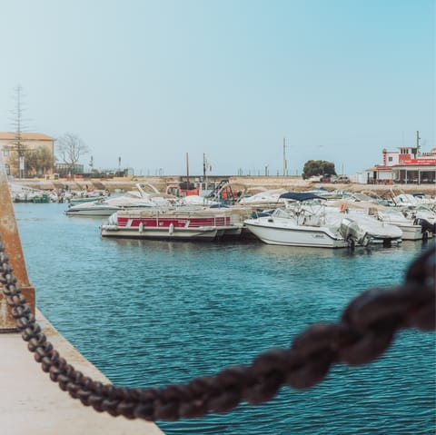 Take a gentle stroll along Faro Marina, just five minutes away on foot