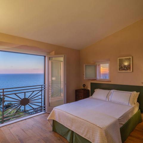 Wake up to stunning sea views after a good night's sleep