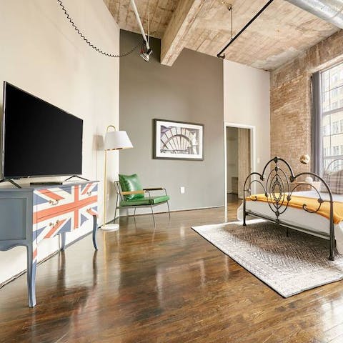 Admire quirky features in the apartment, like the Union Jack TV stand