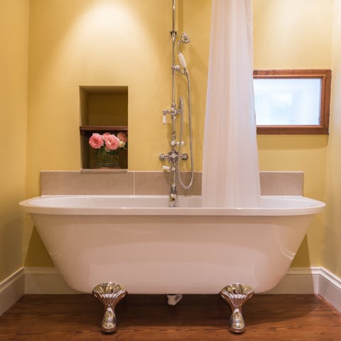 Soak away your troubles in the clawfoot tub