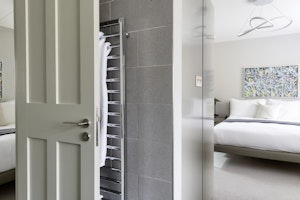 Bentinck Mews image 6