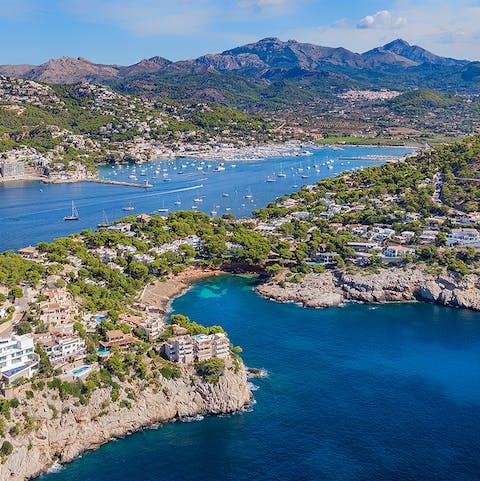 Discover the majestic beauty of Mallorca from Port d’Andratx