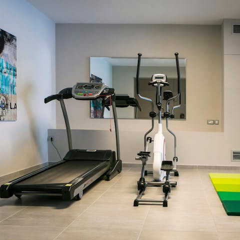 Keep on top of your work out routine in the fitness room 
