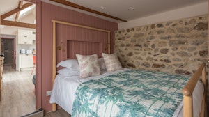 Dawn Farm image 12