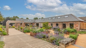 Dawn Farm image 3
