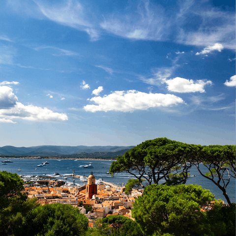 Drive up to the Gulf of Saint Tropez for beach days and the beautiful Maures Mountains