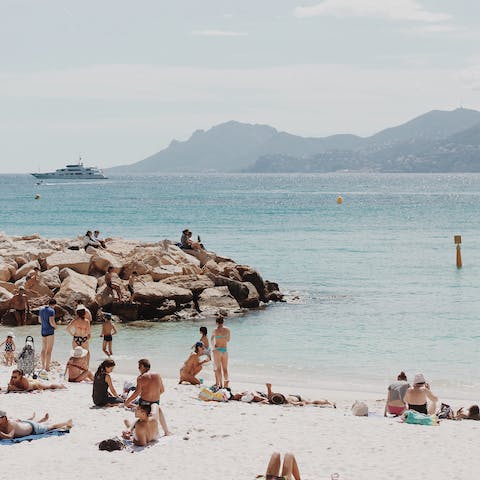 Soak up the sun and do some celeb spotting on the shores of the Riviera