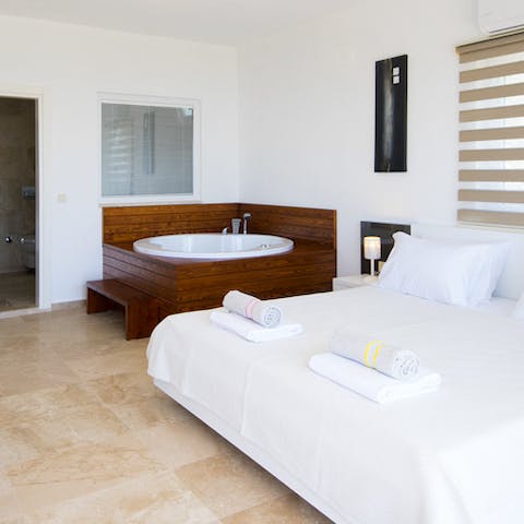 Enjoy the privacy of the jacuzzi in the master suite