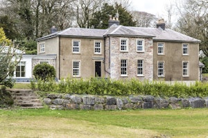 Pembroke Peace image 1
