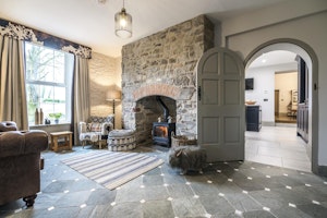 Pembroke Peace image 2