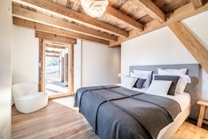 Blanc & Timber image 11