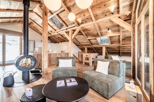 Blanc & Timber image 9