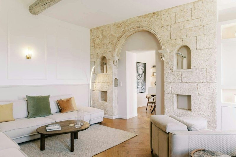 The Provençal Charm main image