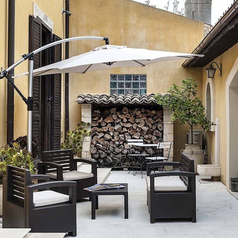 Take your coffee alfresco or while away the afternoon with a good book in the shade