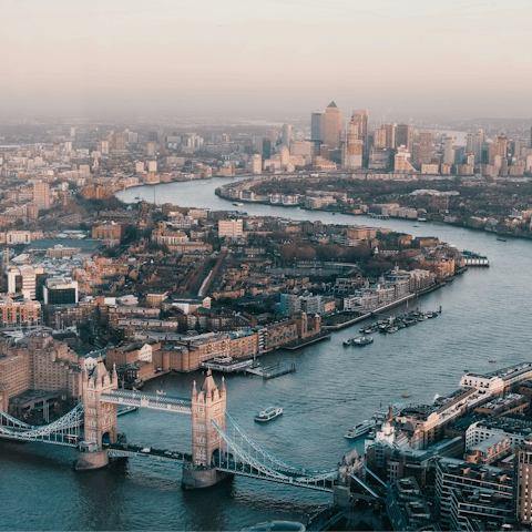 Explore the iconic sights of central London – a short tube ride away