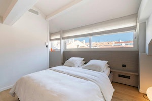 Croisette Modern image 15