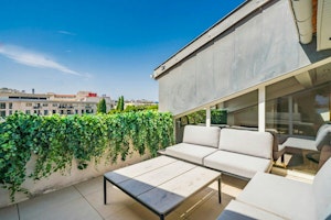 Croisette Modern image 4