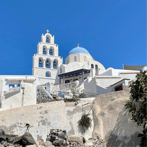 Drive twenty-five minutes to the scenic town of Pyrgos for a day trip