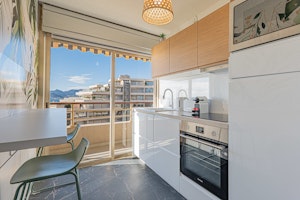 Côte d'Azur Reverie image 14