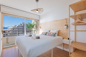 Côte d'Azur Reverie image 11