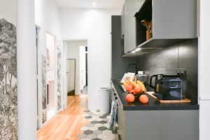 Bastille Beauty image 15