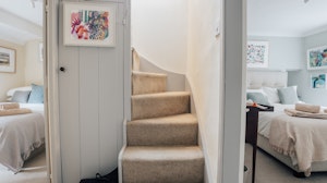 The Photographer's Studio image 13